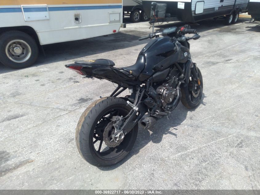 2016 YAMAHA FZ07 JYARM06E8GA007485