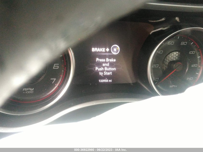VIN 2C3CDXJG0JH148172 2018 DODGE CHARGER GT