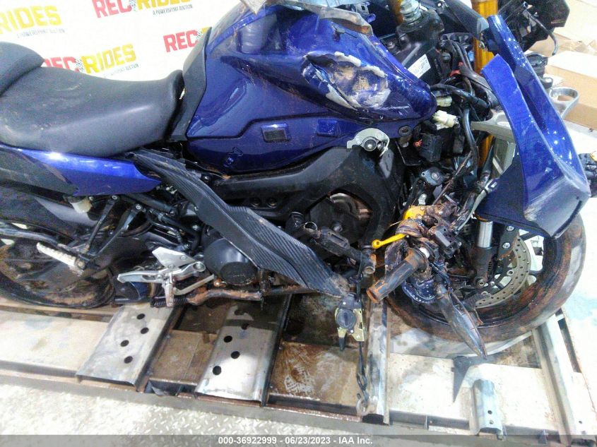 2017 YAMAHA FJ09 JYARN37E6HA003367