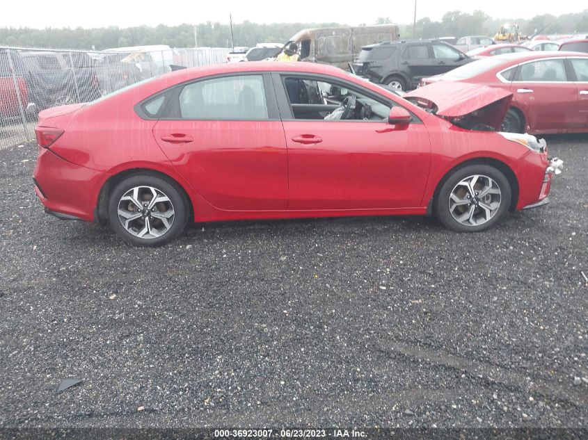 3KPF24AD9ME344629 Kia Forte LXS 13