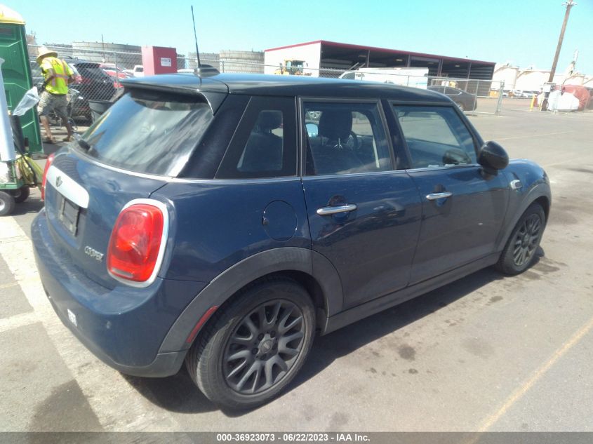 2015 MINI COOPER HARDTOP 4 DOOR WMWXS5C53FT828044