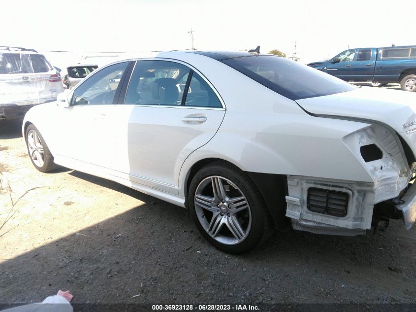 2013 MERCEDES-BENZ S-CLASS S 550 - WDDNG7DB3DA531950