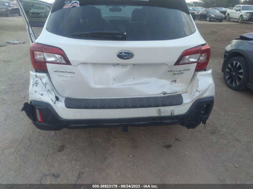 2018 SUBARU OUTBACK LIMITED - 4S4BSENC5J3200371