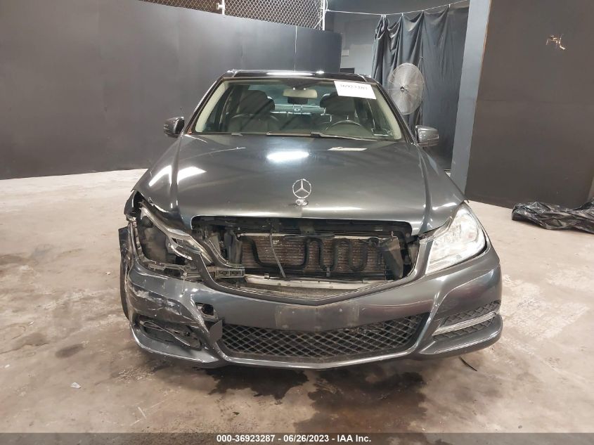 2014 MERCEDES-BENZ C-CLASS C 300 - WDDGF8AB5EA923111