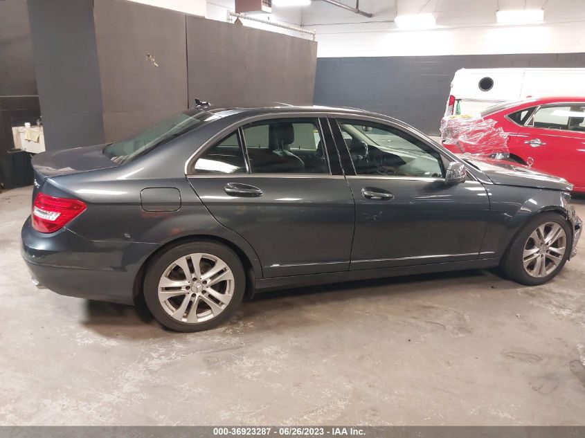 2014 MERCEDES-BENZ C-CLASS C 300 - WDDGF8AB5EA923111