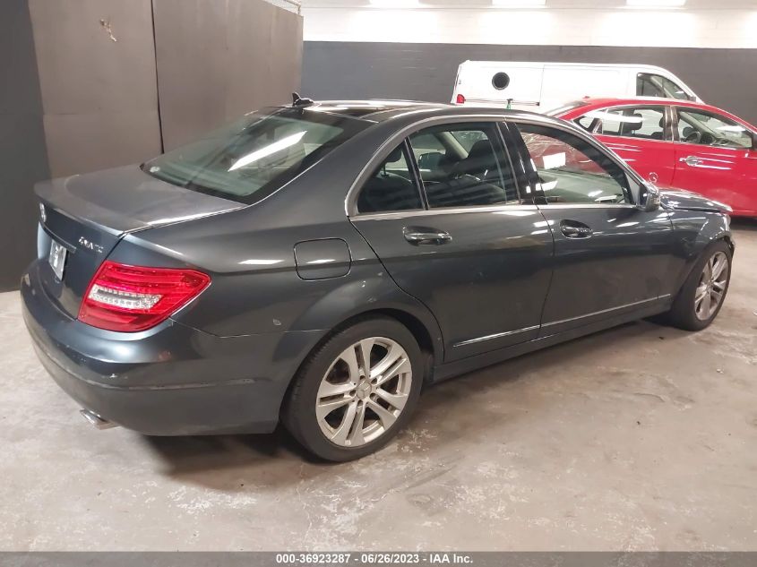 2014 MERCEDES-BENZ C-CLASS C 300 - WDDGF8AB5EA923111