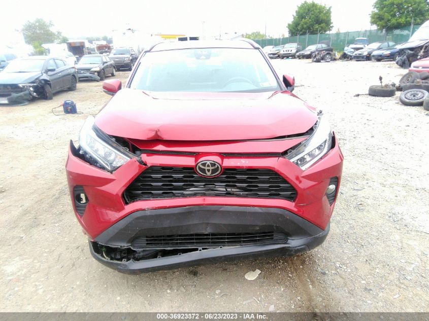 2020 TOYOTA RAV4 XLE/XLE PREMIUM - 2T3P1RFV3LW092918