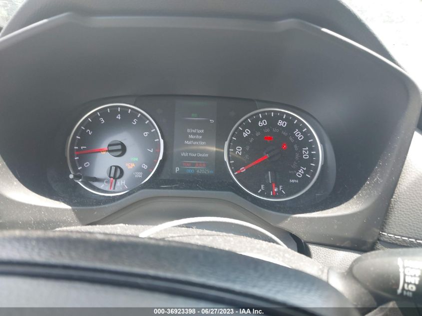 2021 TOYOTA RAV4 XLE - 2T3W1RFV6MC108401