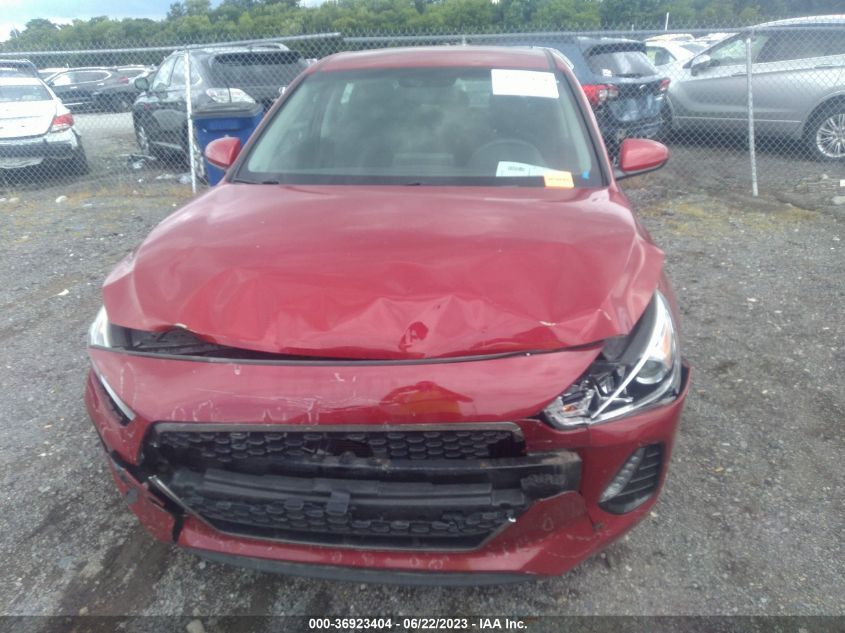 2019 HYUNDAI ELANTRA GT - KMHH35LE3KU090105