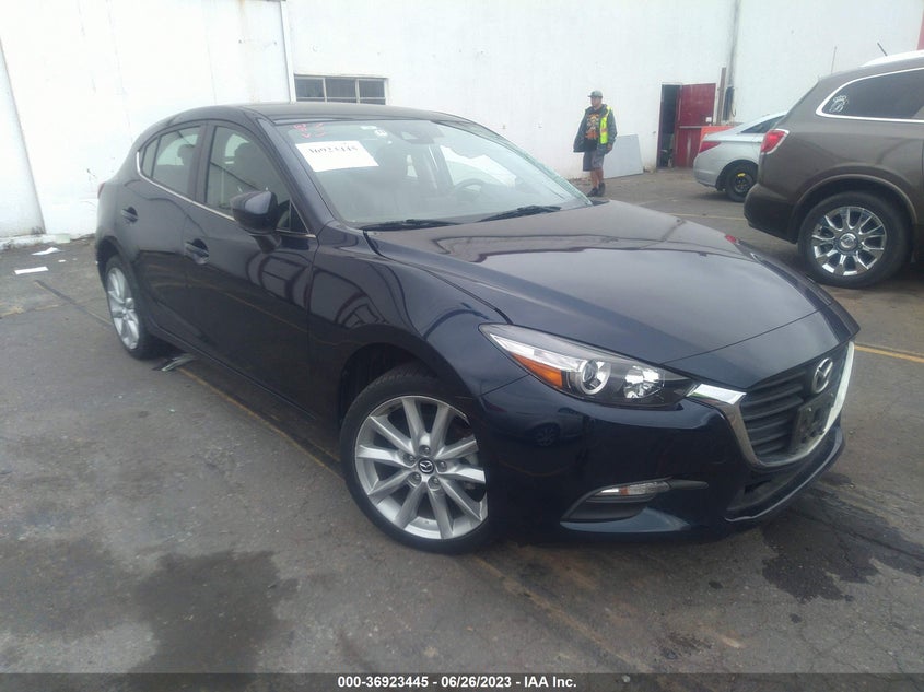 VIN 3MZBN1L76HM131903 2017 MAZDA MAZDA3 5-DOOR TOURING