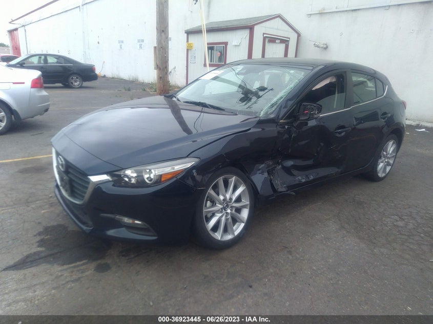 VIN 3MZBN1L76HM131903 2017 MAZDA MAZDA3 5-DOOR TOURING