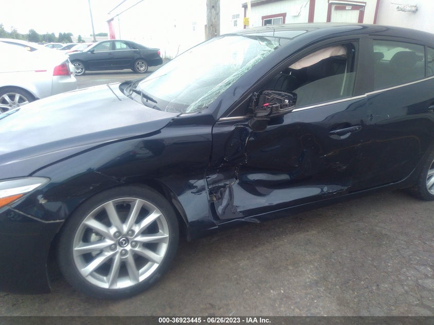VIN 3MZBN1L76HM131903 2017 MAZDA MAZDA3 5-DOOR TOURING