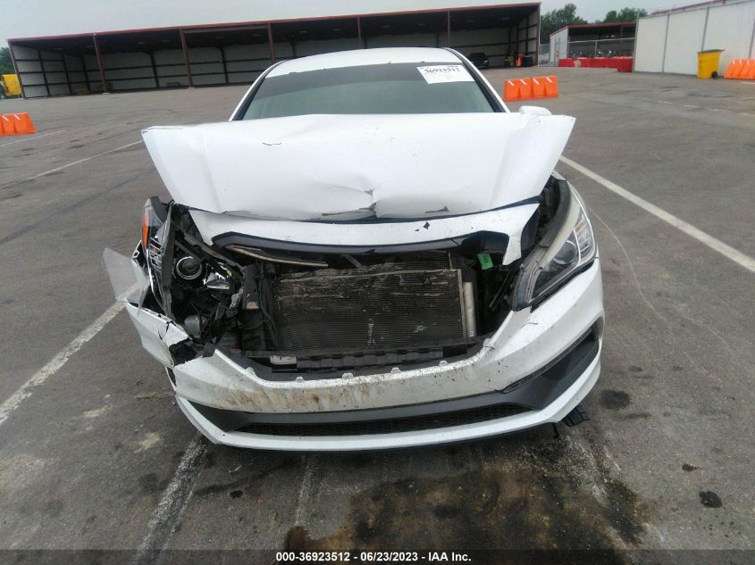 2015 HYUNDAI SONATA 2.4L SPORT - 5NPE34AF3FH027583