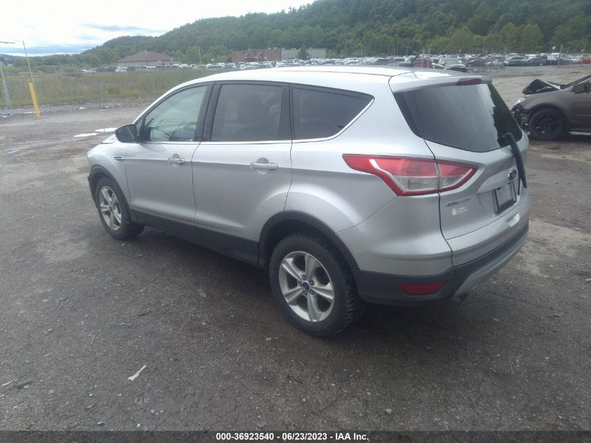 2016 FORD ESCAPE SE - 1FMCU9GXXGUA94296