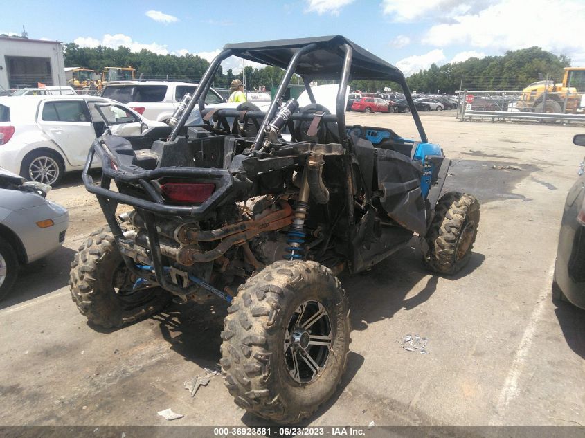 2015 POLARIS RZR XP 1000 EPS - 3NSVDE996FF431623