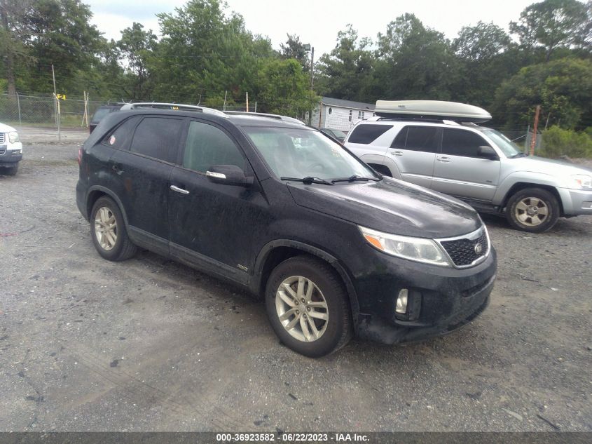 2014 KIA SORENTO LX - 5XYKTCA69EG448842