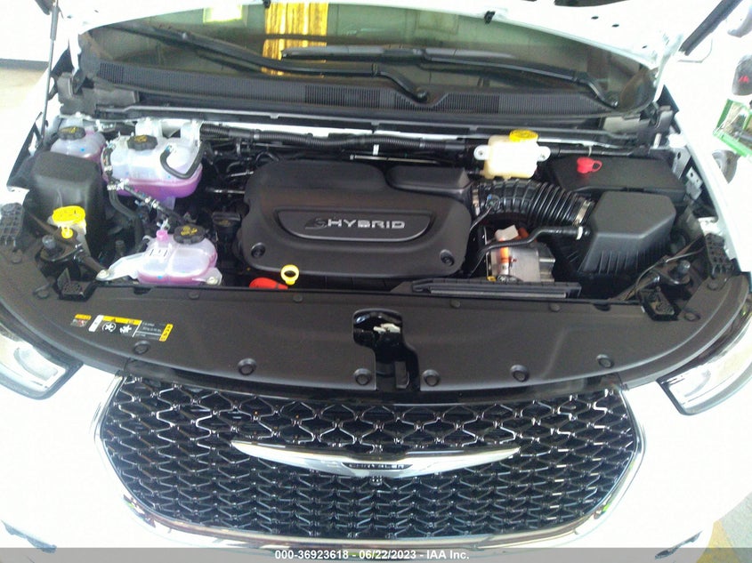 VIN 2C4RC1L7XPR575719 2023 CHRYSLER PACIFICA