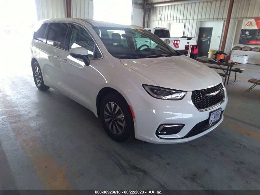 2023 CHRYSLER PACIFICA - 2C4RC1L7XPR575719