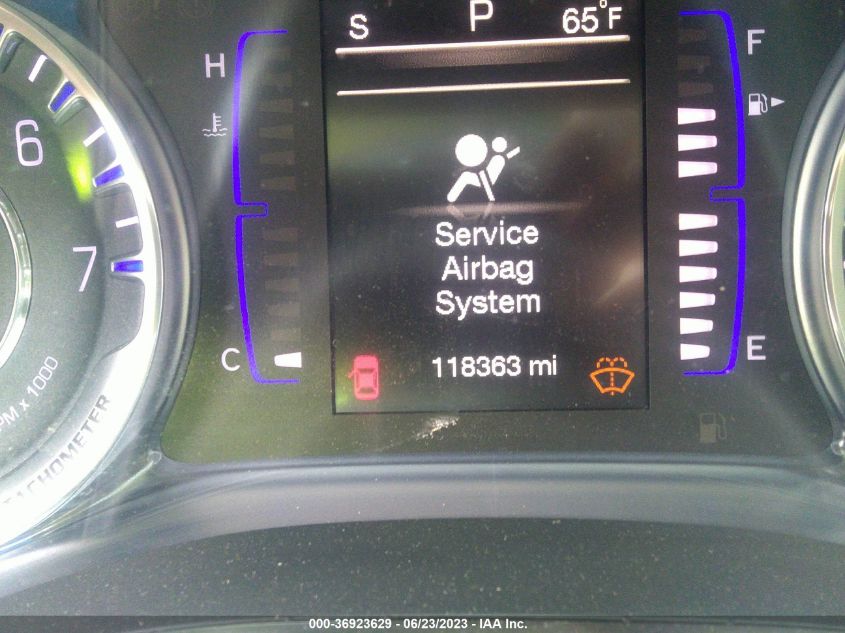 2016 CHRYSLER 200 TOURING - 1C3CCCFB5GN194251