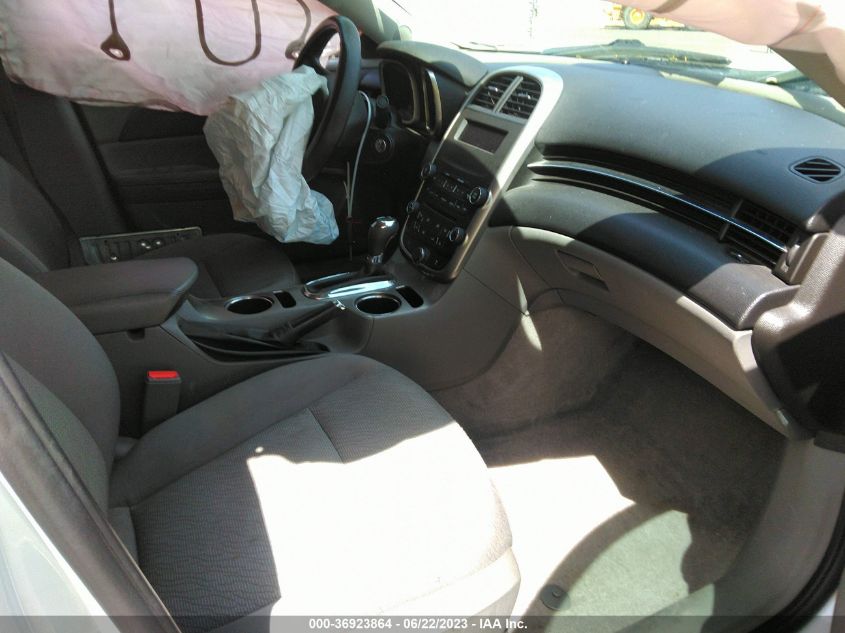 2015 CHEVROLET MALIBU LS - 1G11B5SL9FF121367