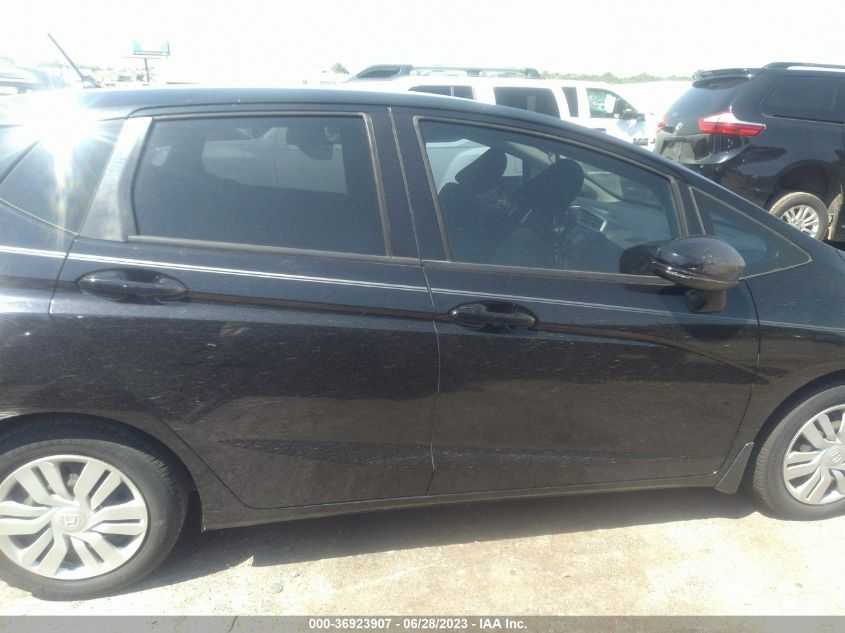 2016 HONDA FIT LX - JHMGK5H59GX018910