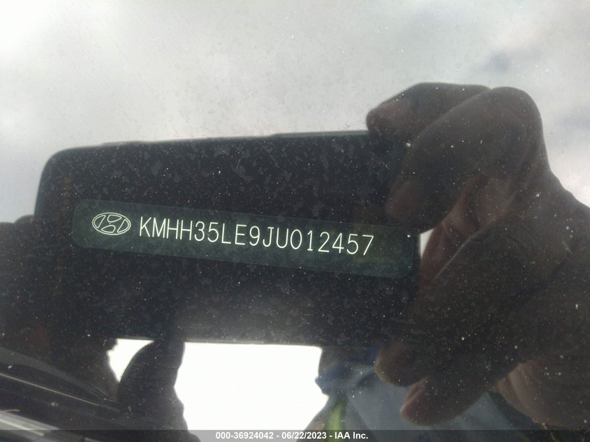 VIN KMHH35LE9JU012457 2018 HYUNDAI ELANTRA GT