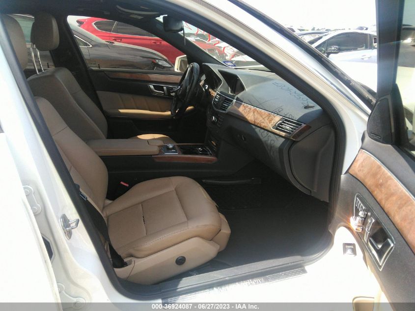 2013 MERCEDES-BENZ E-CLASS E 350 - WDDHF5KB2DA721942
