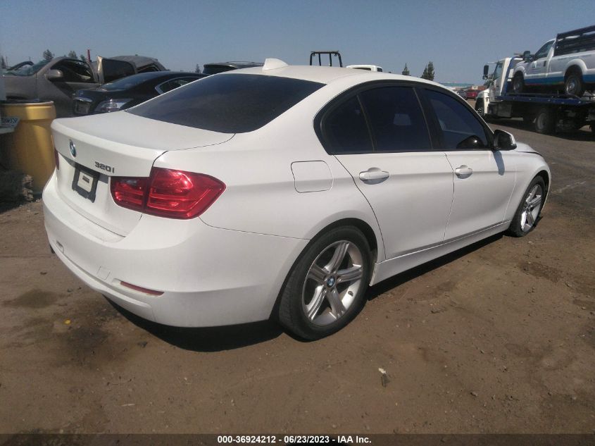 2015 BMW 3 SERIES 320I - WBA3B1G56FNT03694