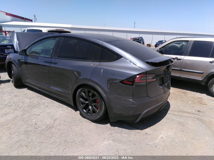 VIN 7SAXCBE66PF399994 2023 TESLA MODEL X PLAID