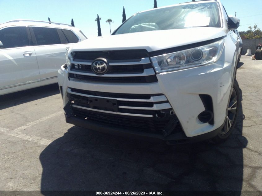 2018 TOYOTA HIGHLANDER LE - 5TDZZRFH2JS234332