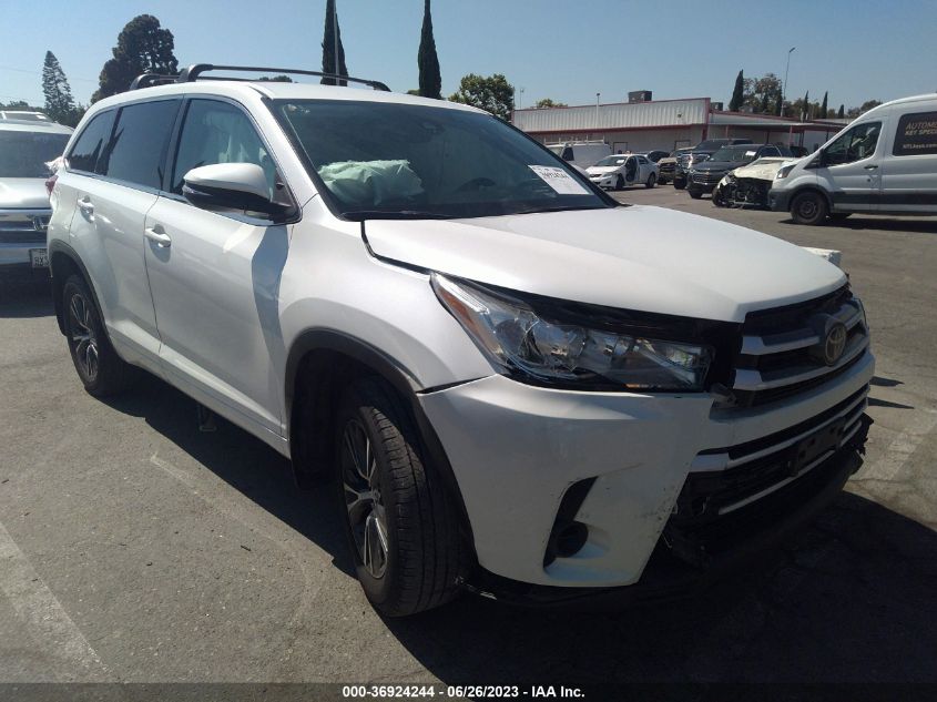 2018 TOYOTA HIGHLANDER LE - 5TDZZRFH2JS234332