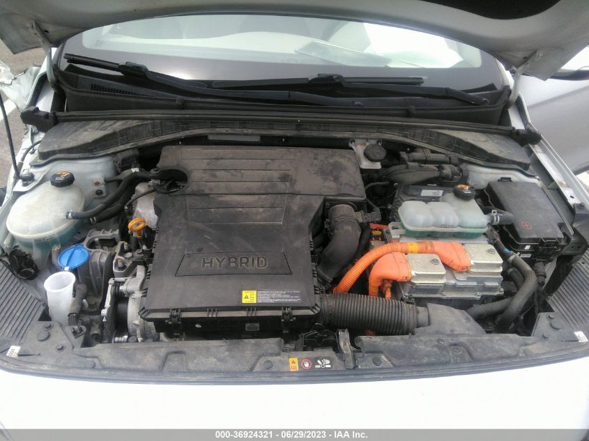 2018 HYUNDAI IONIQ HYBRID SEL - KMHC75LC0JU093734