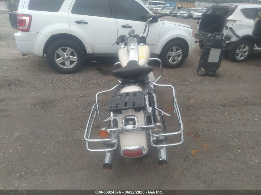 2015 HARLEY-DAVIDSON FLHP POLICE ROAD KING 1HD1FHM14FB616932