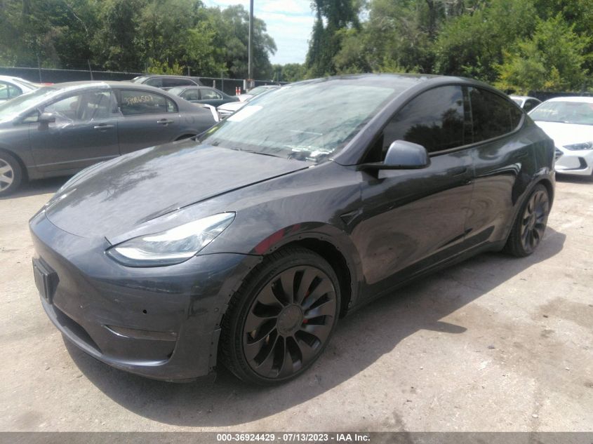 2020 TESLA MODEL Y LONG RANGE/PERFORMANCE - 5YJYGDEF3LF028139