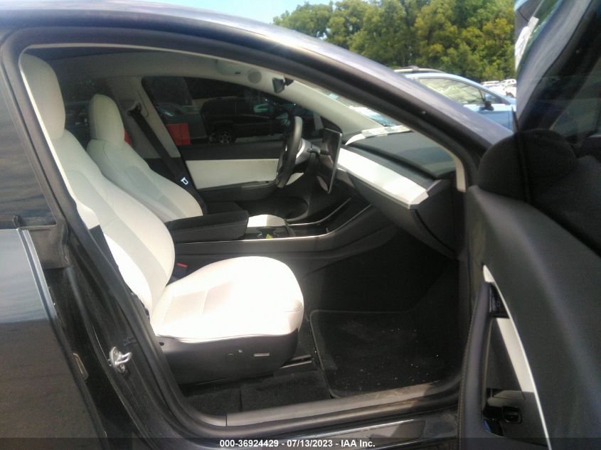 2020 TESLA MODEL Y LONG RANGE/PERFORMANCE - 5YJYGDEF3LF028139