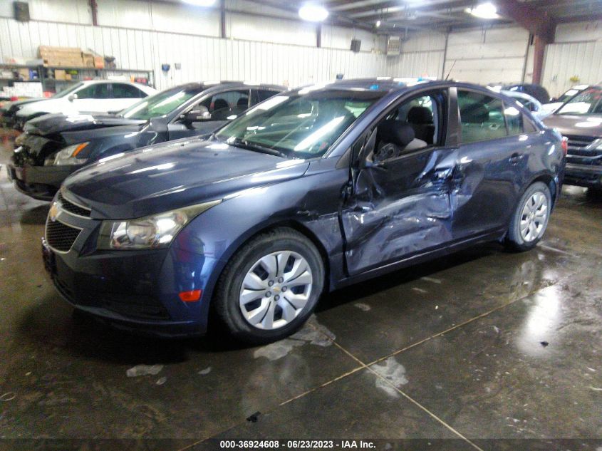 2014 CHEVROLET CRUZE LS - 1G1PA5SH8E7172571