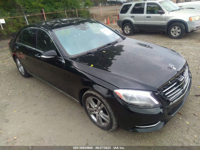 2017 MERCEDES-BENZ S-CLASS S 550 - WDDUG8FB1HA323702