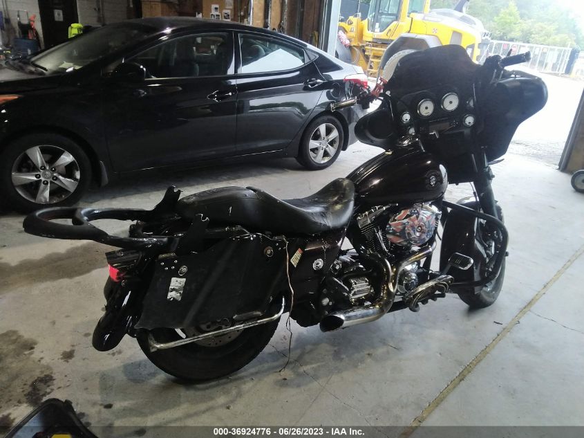 2006 HARLEY-DAVIDSON FLHXI 1HD1KBW136Y707533