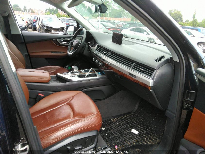 2017 AUDI Q7 PREMIUM PLUS - WA1LHAF70HD047558
