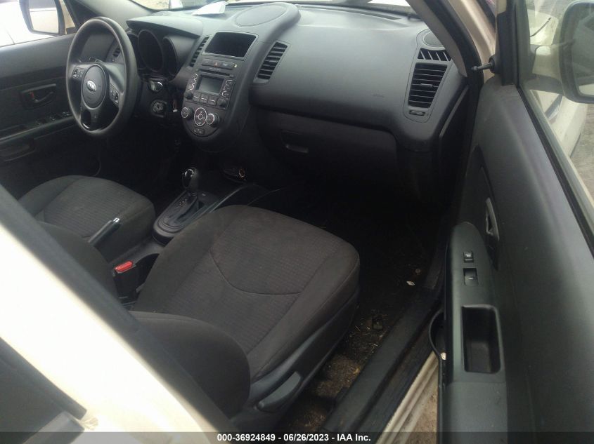 2013 KIA SOUL BASE - KNDJT2A52D7555028