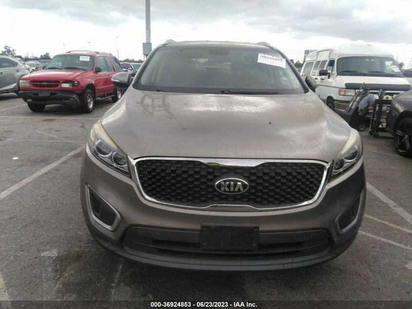 2017 KIA SORENTO LX V6 - 5XYPG4A59HG207147