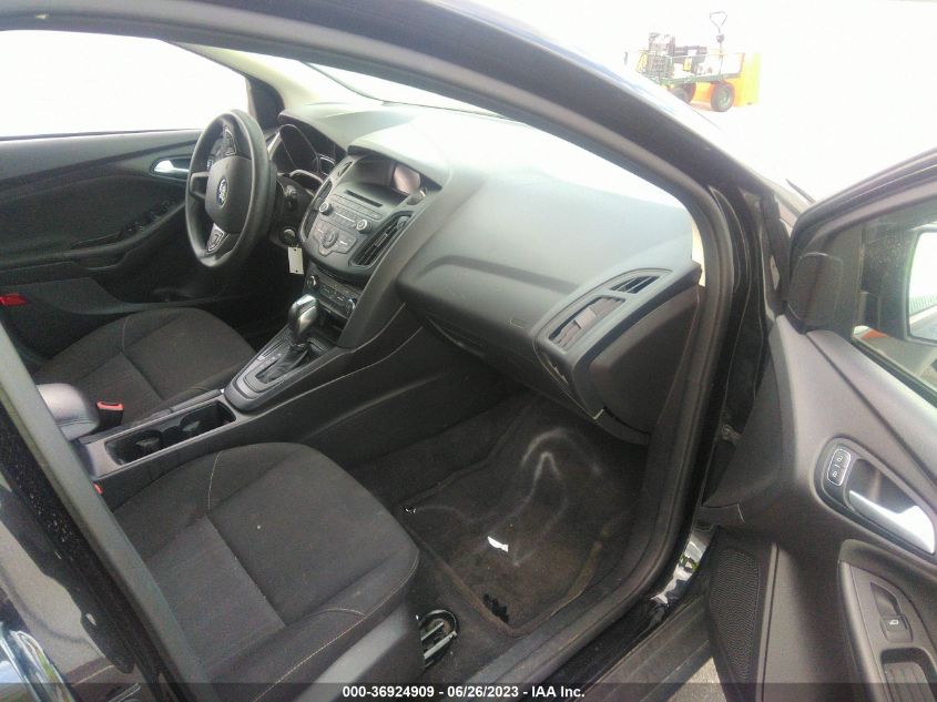 2015 FORD FOCUS SE - 1FADP3K20FL244967