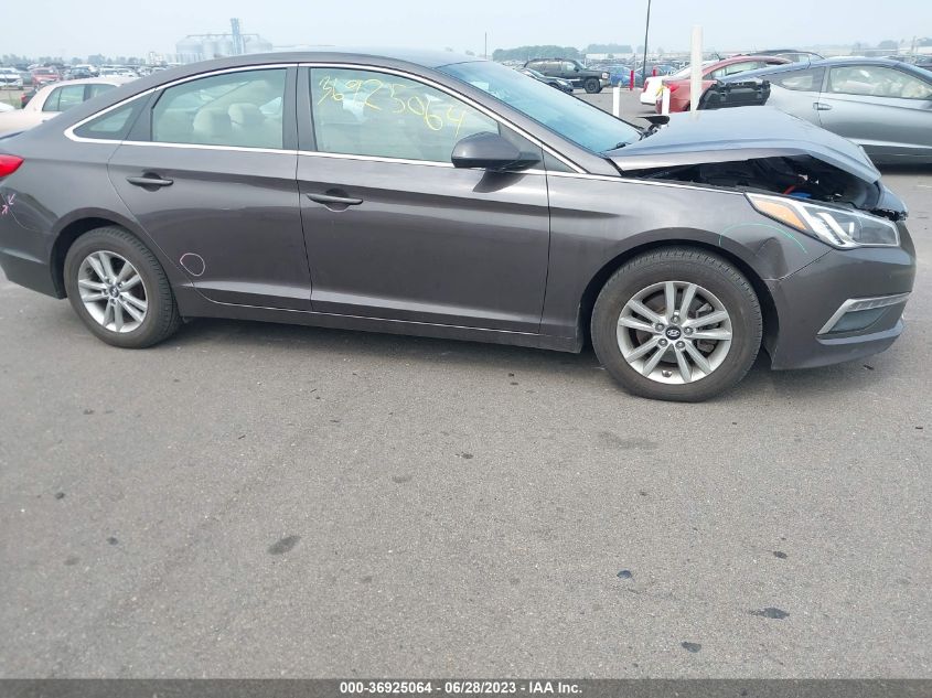 2015 HYUNDAI SONATA 2.4L SE - 5NPE24AF8FH036069