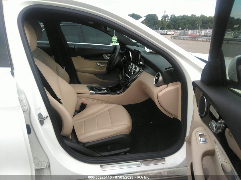 VIN 55SWF4JB1JU239333 2018 MERCEDES-BENZ C-CLASS C 300