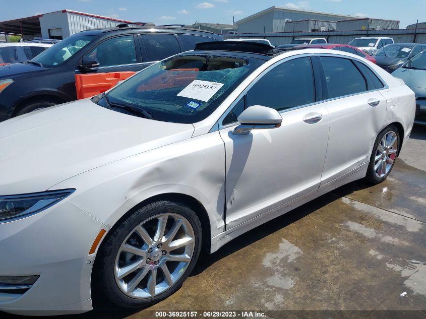 2015 LINCOLN MKZ HYBRID 3LN6L2LU9FR612939