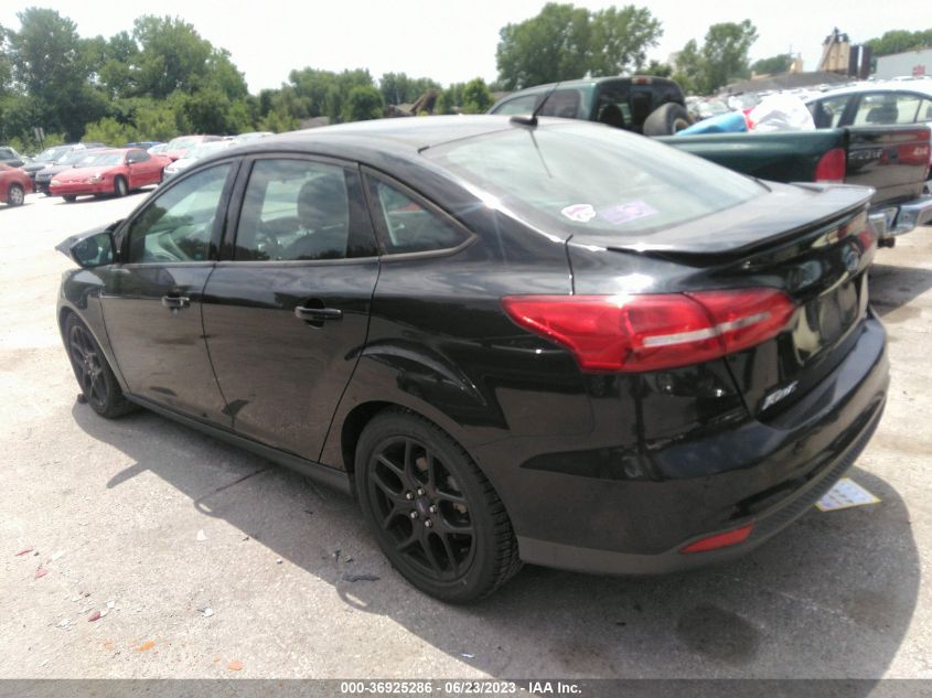 2015 FORD FOCUS SE - 1FADP3F21FL372130