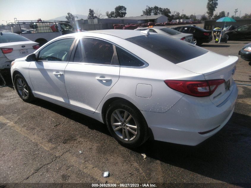 2015 HYUNDAI SONATA 2.4L SE - 5NPE24AF8FH146412