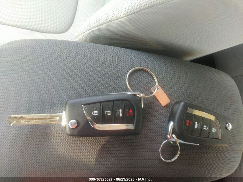 2021 TOYOTA COROLLA LE - JTDEPMAE7MJ119408