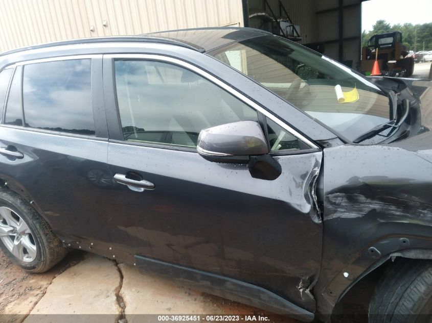 2019 TOYOTA RAV4 XLE/XLE PREMIUM - JTMW1RFV2KD039389
