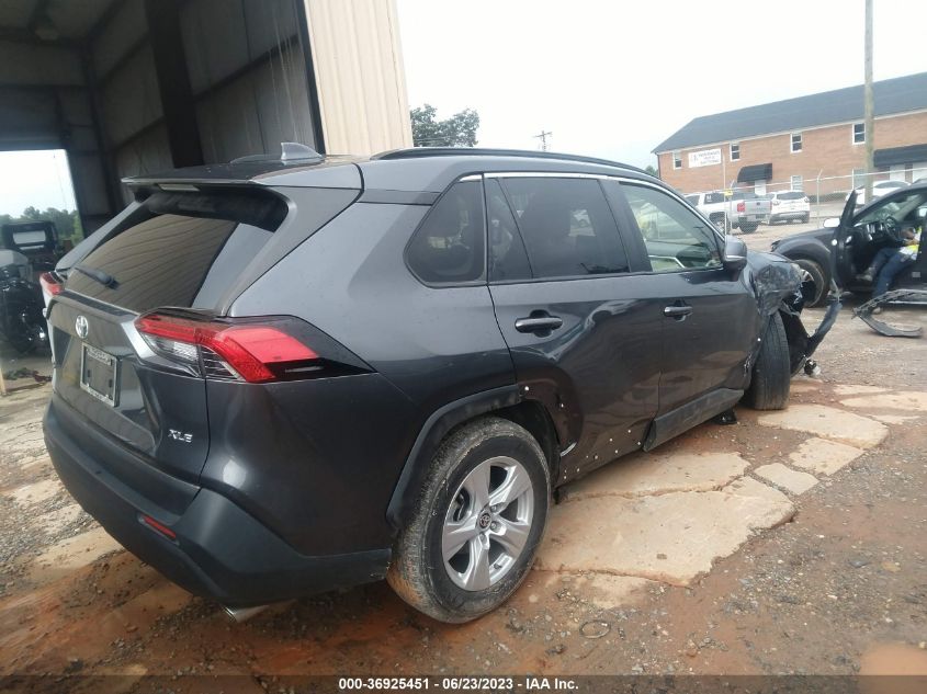 2019 TOYOTA RAV4 XLE/XLE PREMIUM - JTMW1RFV2KD039389